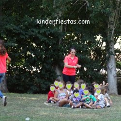 fiesta-de-aniversario-en-jardines-sergi-marc-alexandro